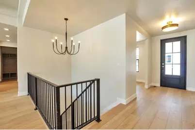 286 W Summerhill Ln, Centerville, UT 84014 - Photo 4