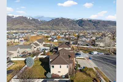 1898 W Old Fort Cir, Farmington, UT 84025 - Photo 44