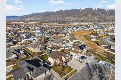 1898 W Old Fort Cir, Farmington, UT 84025 - Photo 40
