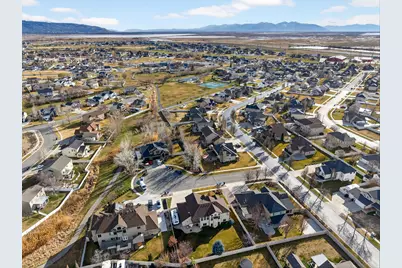 1898 W Old Fort Cir, Farmington, UT 84025 - Photo 48