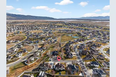 1898 W Old Fort Cir, Farmington, UT 84025 - Photo 46