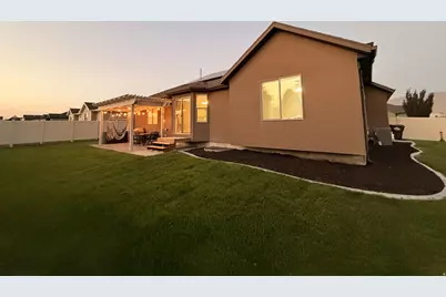 4443 N Butterfly Ln, Eagle Mountain, UT 84005 - Photo 4