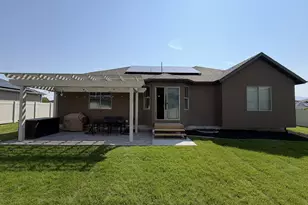 4443 N Butterfly Ln, Eagle Mountain, UT 84005 - Photo 6