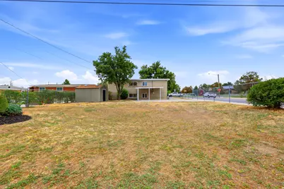 325 W Princeton Dr, Midvale, UT 84047 - Photo 8