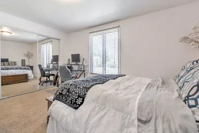8262 S 1600 W, West Jordan, UT 84088 - Photo 16