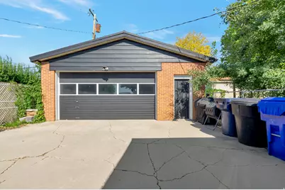 873 S 400 W, Bountiful, UT 84010 - Photo 28