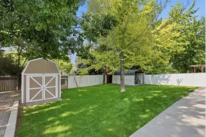 1064 E 1500 N, Layton, UT 84040 - Photo 46