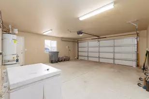 2137 E 10 S, Saint George, UT 84790 - Photo 32