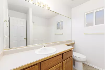 2137 E 10 S, Saint George, UT 84790 - Photo 14