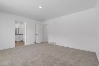 7192 Oquirrh Ranch Pkwy, Eagle Mountain, UT 84005 - Photo 14