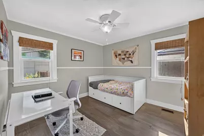 574 E Driggs Ave S, Salt Lake City, UT 84106 - Photo 16