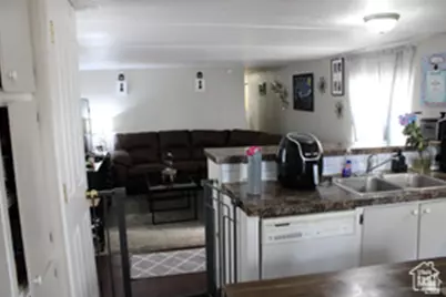 1734 N 210 E #36, Tooele, UT 84074 - Photo 4