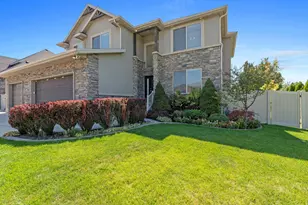 182 S Morning Mist Ln, Kaysville, UT 84037 - Photo 2