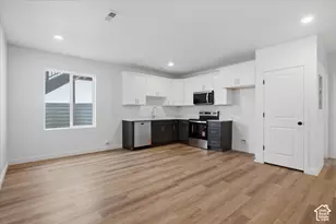 174 N Mia Cove Cv E, Saratoga Springs, UT 84043 - Photo 32