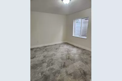 5914 Valley Point Dr, West Valley, UT 84128 - Photo 14