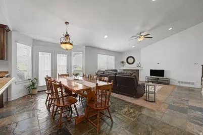 632 N Badger, Saratoga Springs, UT 84045 - Photo 4