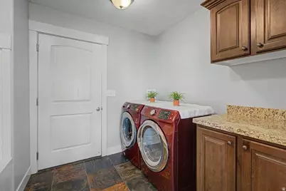 632 N Badger, Saratoga Springs, UT 84045 - Photo 10