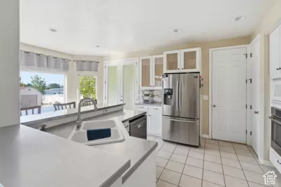 395 Premier Ln, Grantsville, UT 84029 - Photo 32
