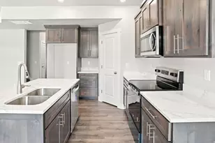 813 S 270 E, Smithfield, UT 84335 - Photo 6