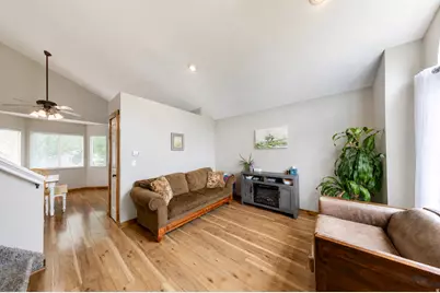 5503 S 3375 W, Roy, UT 84067 - Photo 4