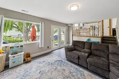 5503 S 3375 W, Roy, UT 84067 - Photo 12