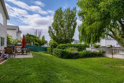 5503 S 3375 W, Roy, UT 84067 - Photo 28