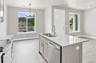 821 S 270 E, Smithfield, UT 84335 - Photo 4