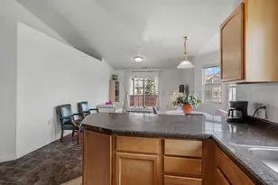148 W Daybreak Ln, Saratoga Springs, UT 84045 - Photo 10