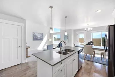 13063 S Cannon View Dr, Riverton, UT 84096 - Photo 16