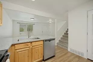 403 E 475 N, Ogden, UT 84404 - Photo 4