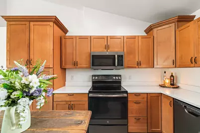 180 N Sage Ln, Loa, UT 84747 - Photo 16