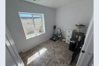 180 N Sage Ln, Loa, UT 84747 - Photo 32