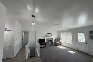 180 N Sage Ln, Loa, UT 84747 - Photo 10