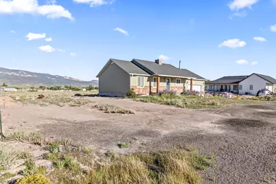 180 N Sage Ln, Loa, UT 84747 - Photo 46