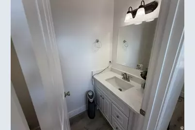 180 N Sage Ln, Loa, UT 84747 - Photo 16