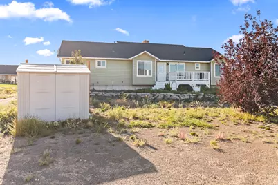 180 N Sage Ln, Loa, UT 84747 - Photo 4
