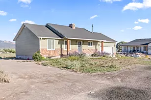 180 N Sage Ln, Loa, UT 84747 - Photo 56