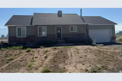 180 N Sage Ln, Loa, UT 84747 - Photo 2