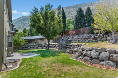 236 E Summer Leaf Dr S, Draper, UT 84020 - Photo 32