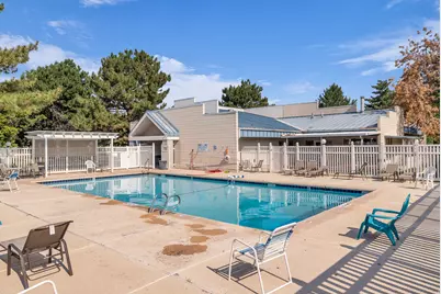 1387 W Breakwater Dr S, Taylorsville, UT 84123 - Photo 14