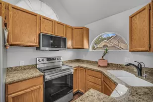 1387 W Breakwater Dr S, Taylorsville, UT 84123 - Photo 8