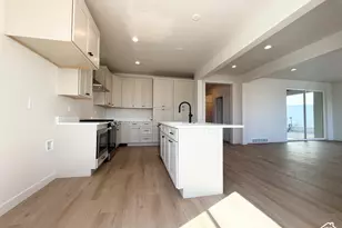 7628 S Clipper Hill Rd W, West Jordan, UT 84081 - Photo 8