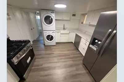 359 E 900 S, Salt Lake City, UT 84111 - Photo 4