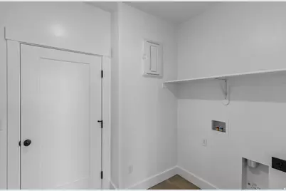 195 E 690 N, Providence, UT 84332 - Photo 10