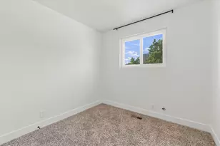 864 W 530 N, Orem, UT 84057 - Photo 14