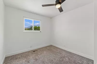 864 W 530 N, Orem, UT 84057 - Photo 10