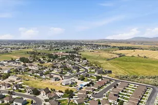 3445 W Bridlewood Ct N, Plain City, UT 84404 - Photo 50