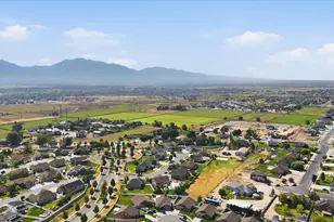 3445 W Bridlewood N, Plain City, UT 84404 - Photo 12