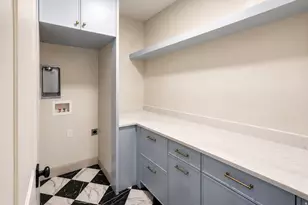 997 N 1560 E, Orem, UT 84097 - Photo 28