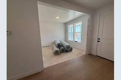 7148 W Lake Ave S, South Jordan, UT 84009 - Photo 10